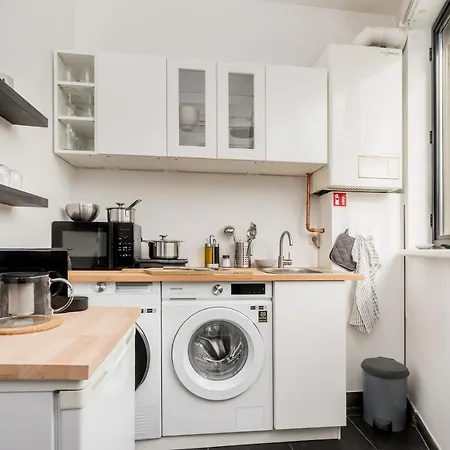 Simone's Kitchen Bed and Breakfast 4*